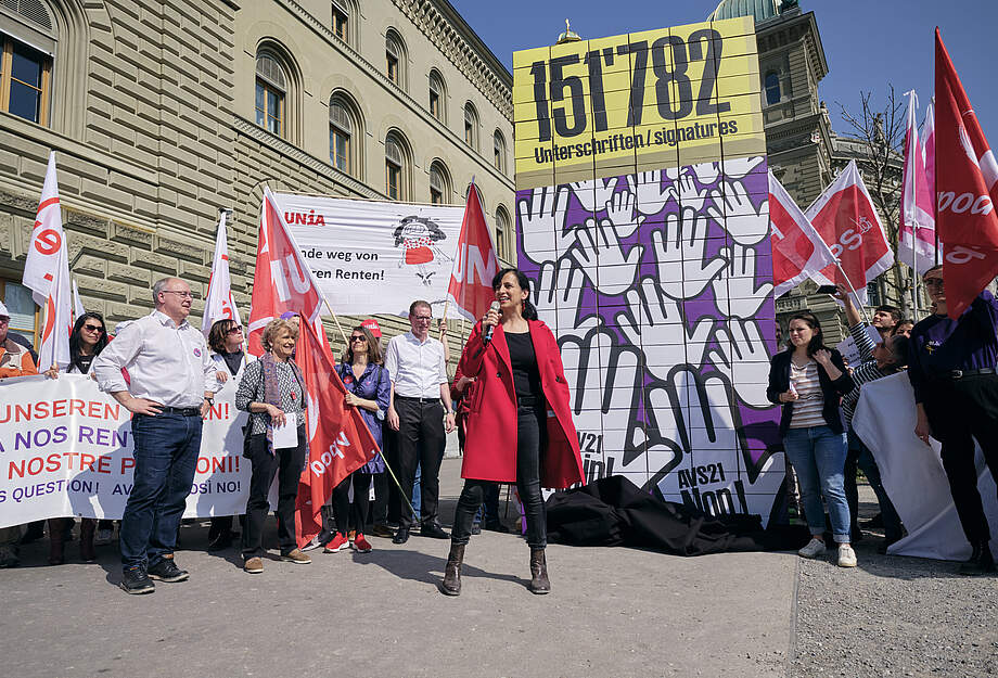 Foto von der Übergabe mit Vania Alleva am Mikrofon