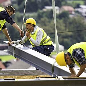 Arbeiter auf einer Baustelle