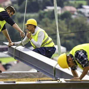 Arbeiter auf einer Baustelle