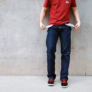 kein Geld in der Tasche