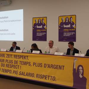 Foto des Präsidiumstisches an der DV Mai 2019