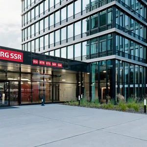 Eingang der SRG-Generaldirektion in Bern