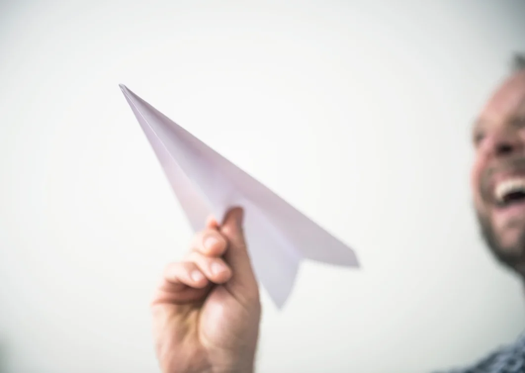 Papierflieger Papierflieger